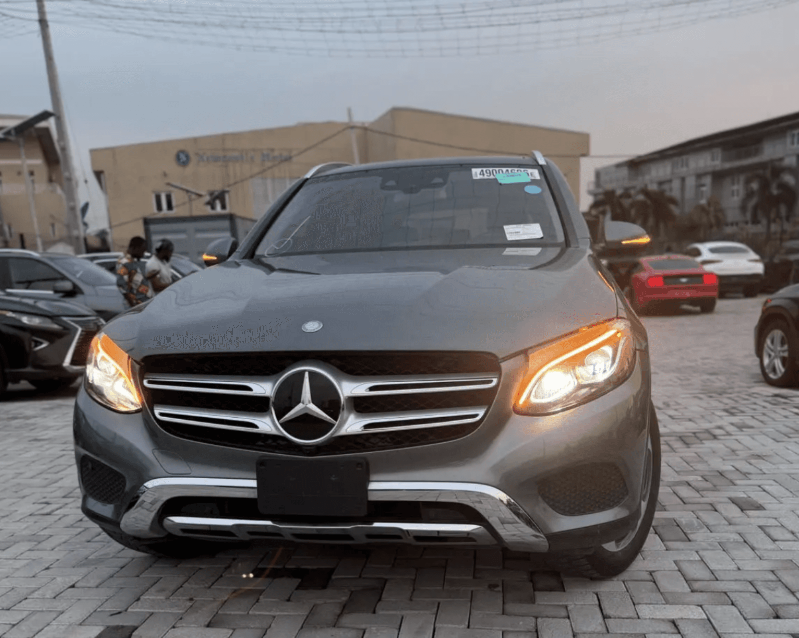 2016 Mercedes-Benz GLC SUV — photo 10 of 10