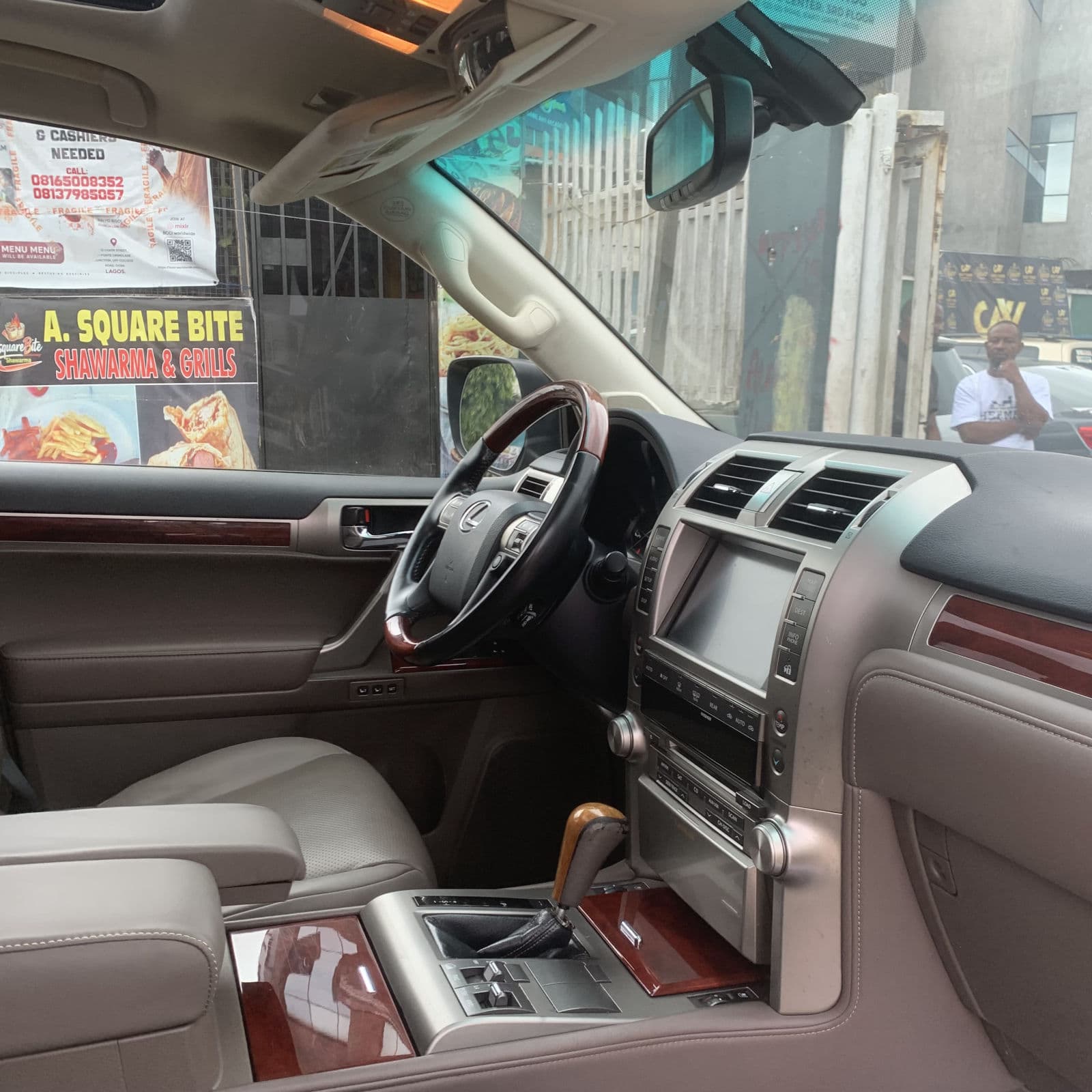 2012 Lexus GX SUV — photo 3 of 10