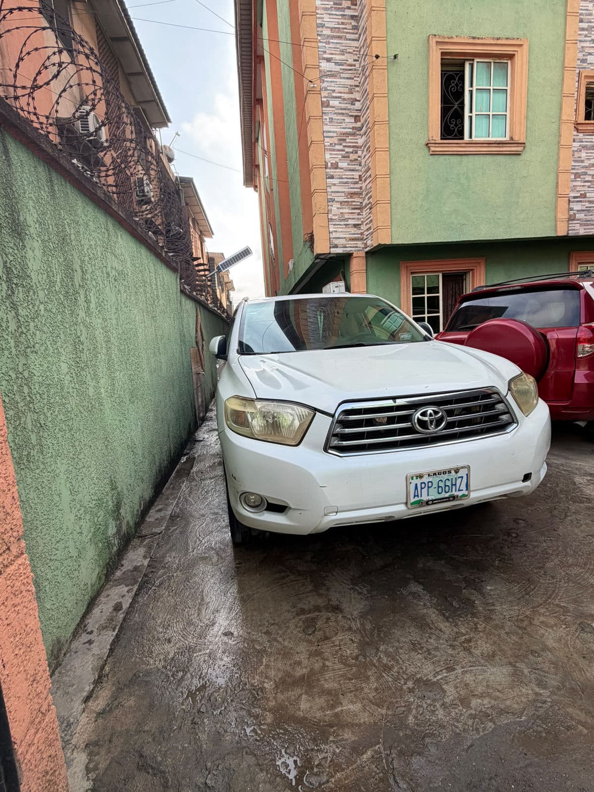 2009 Toyota Highlander SUV — photo 9 of 11