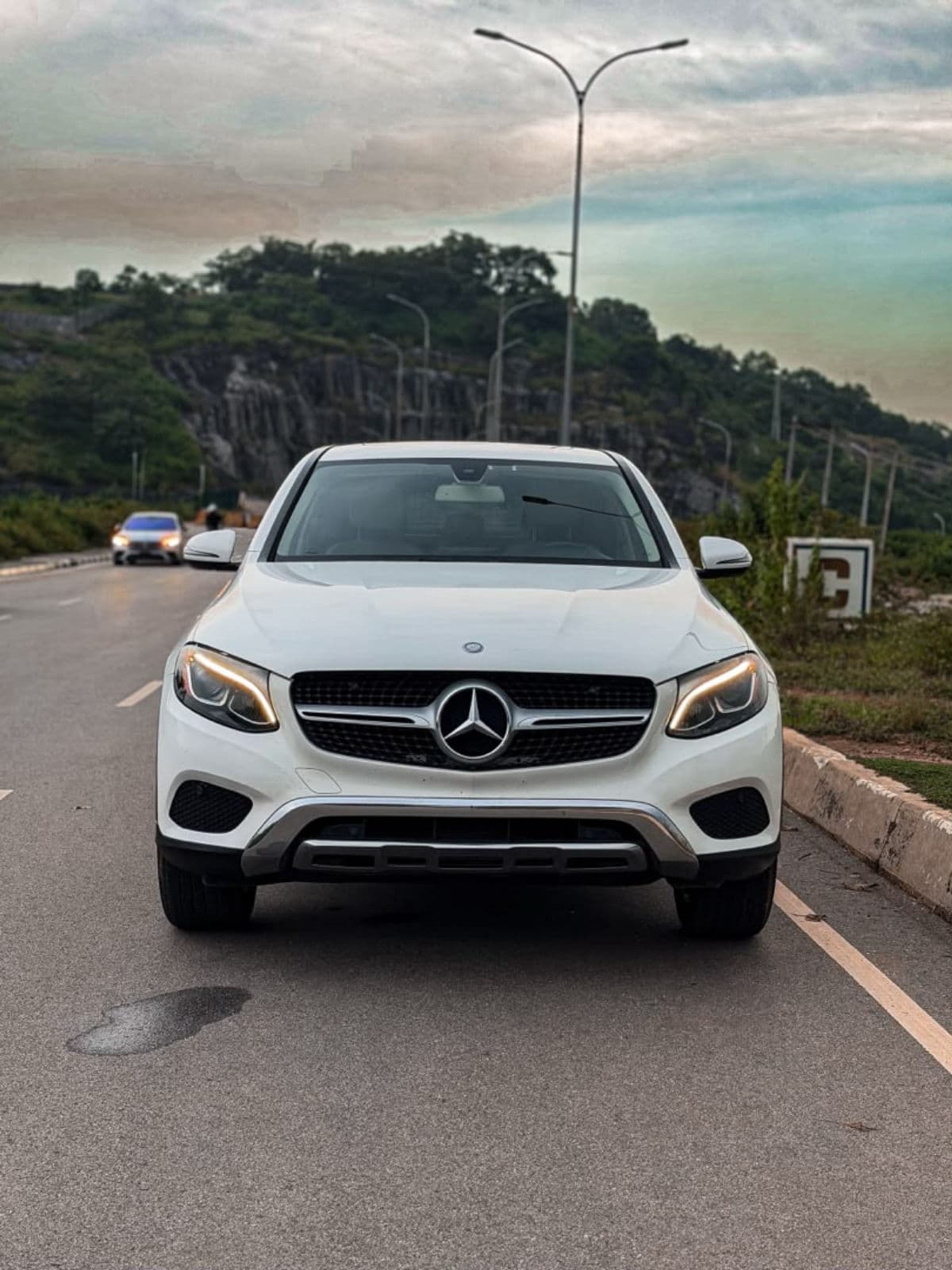 2017 Mercedes-Benz GLC Coupe — photo 2 of 9