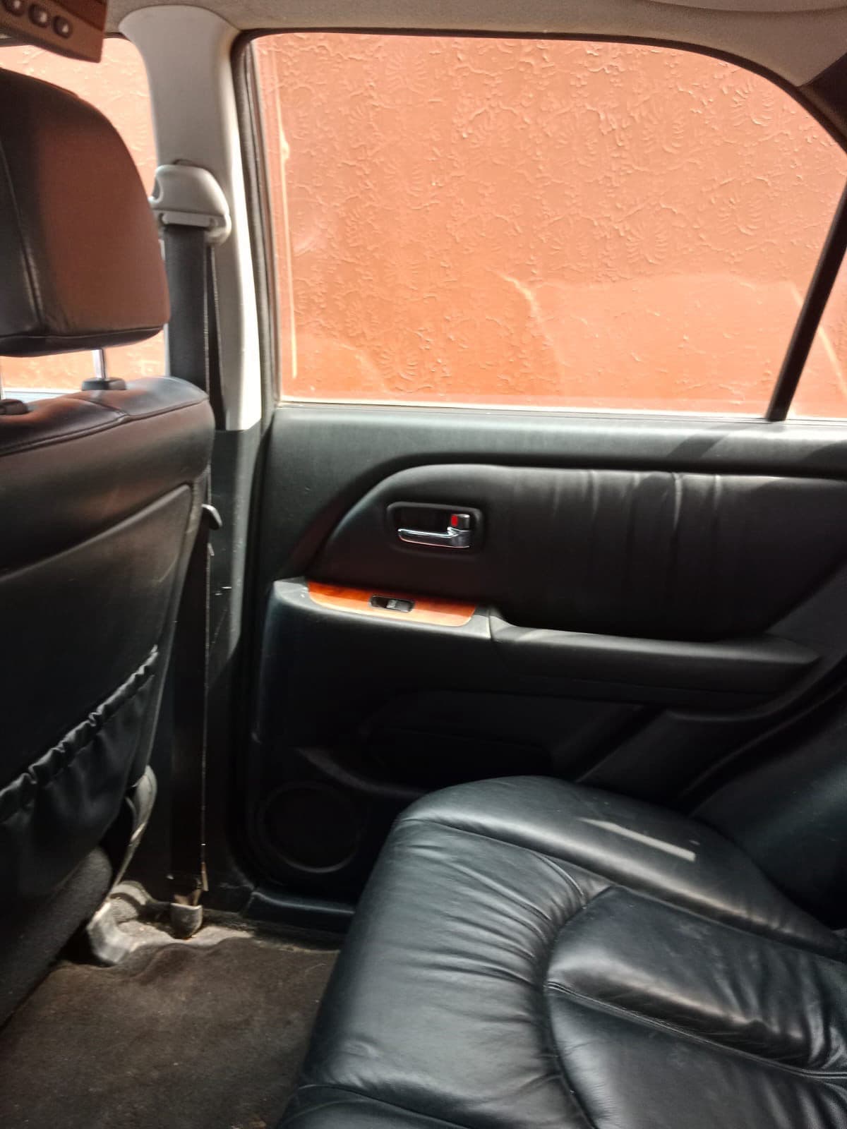 2003 Lexus RX SUV — photo 7 of 10