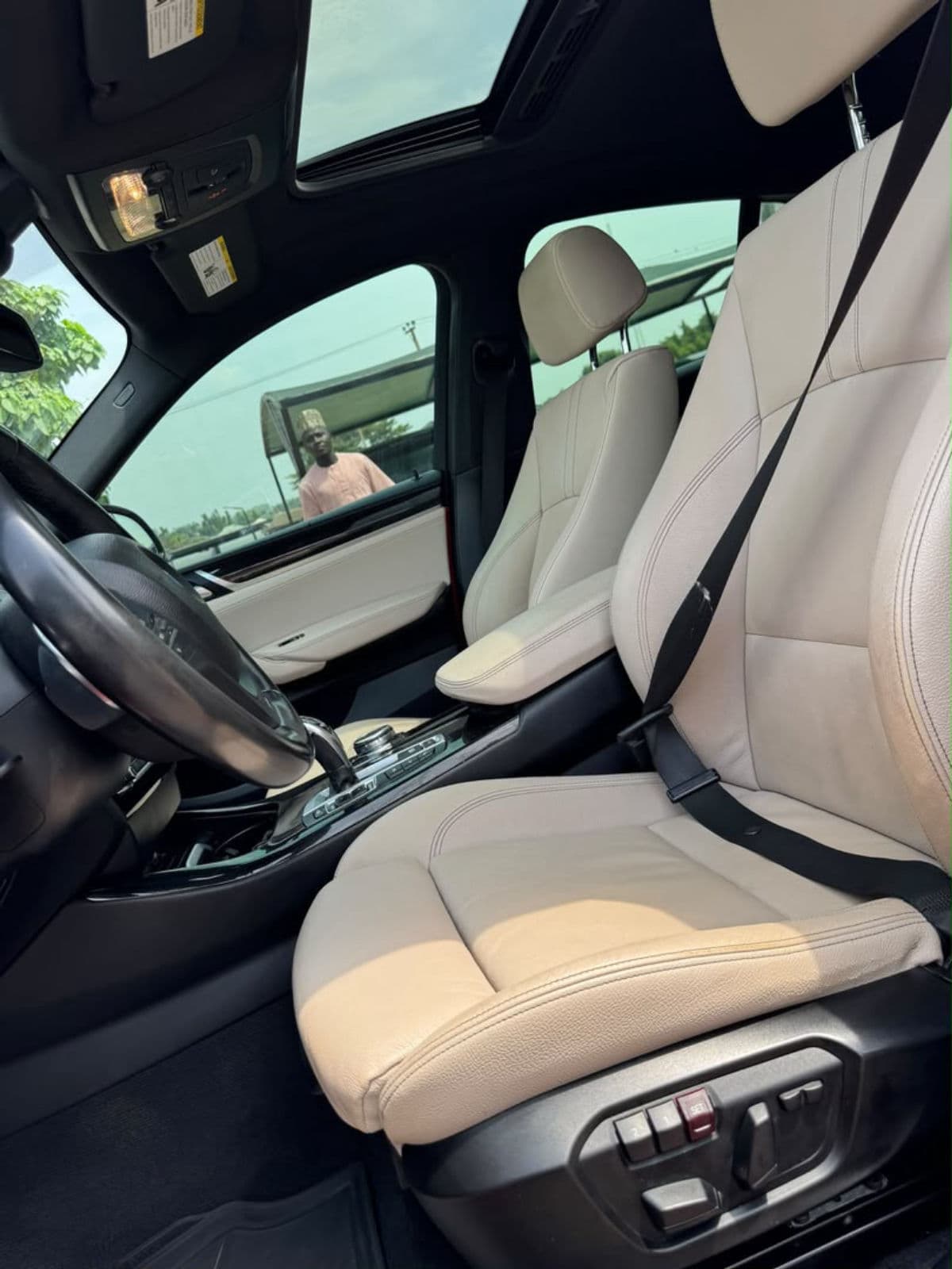 2016 BMW X4 Coupe — photo 4 of 9