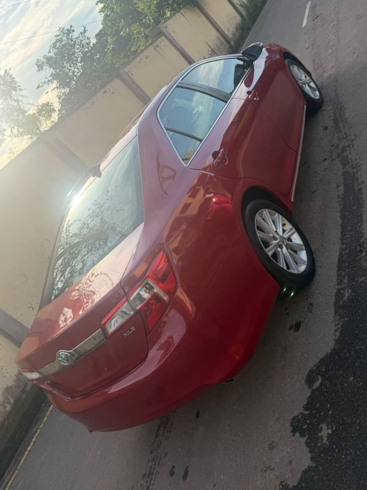 2013 Toyota Camry Sedan — photo 7 of 9