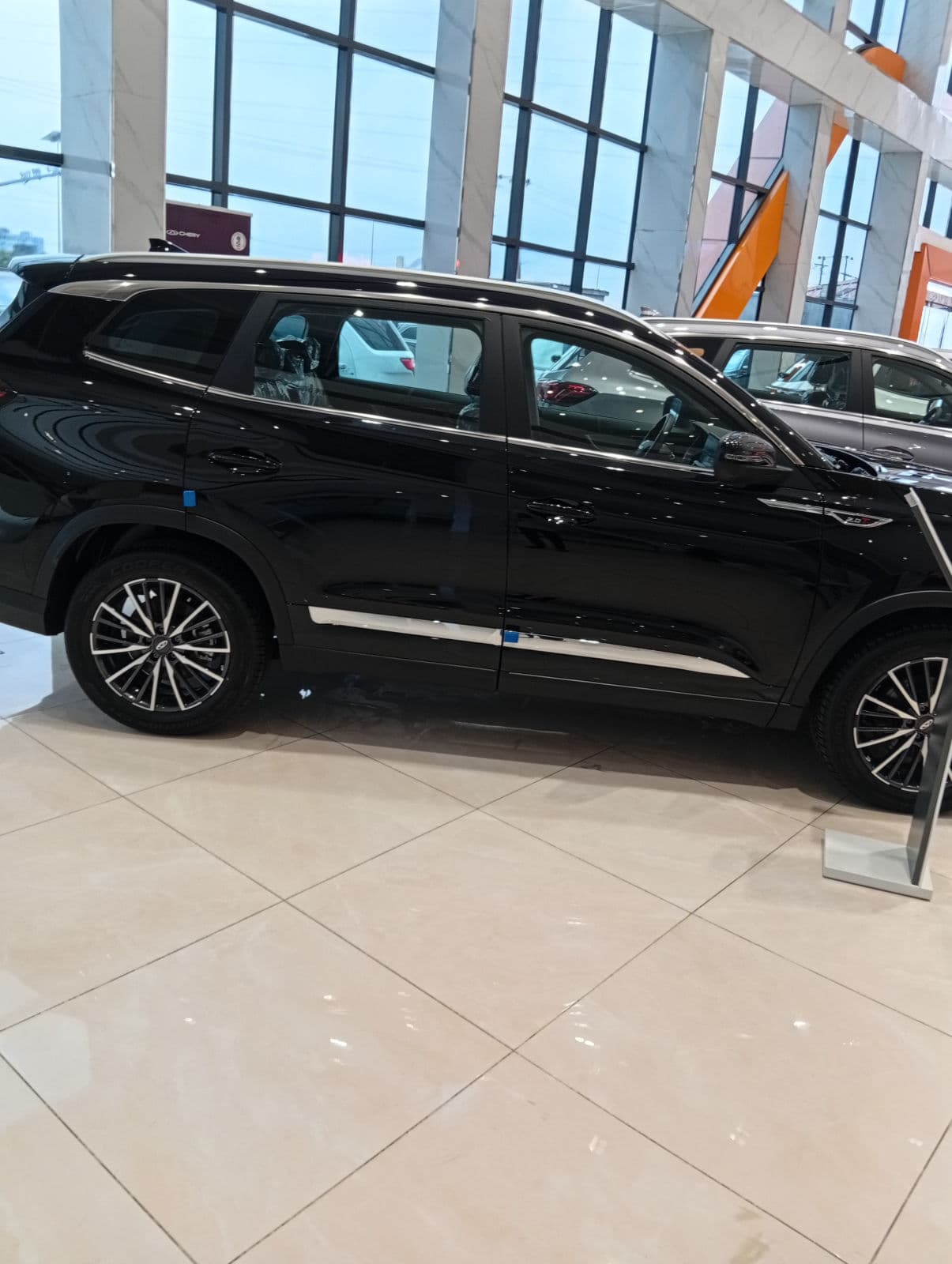 2025 Chery Tiggo SUV — photo 4 of 7