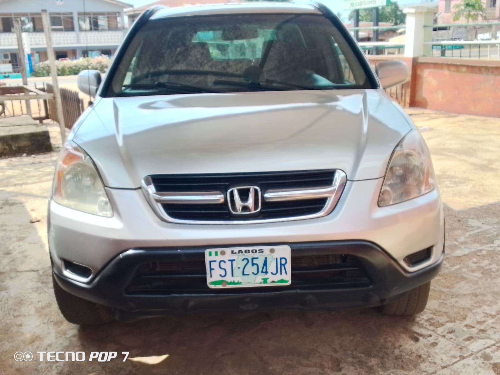 2004 Honda CRV SUV — photo 3 of 8