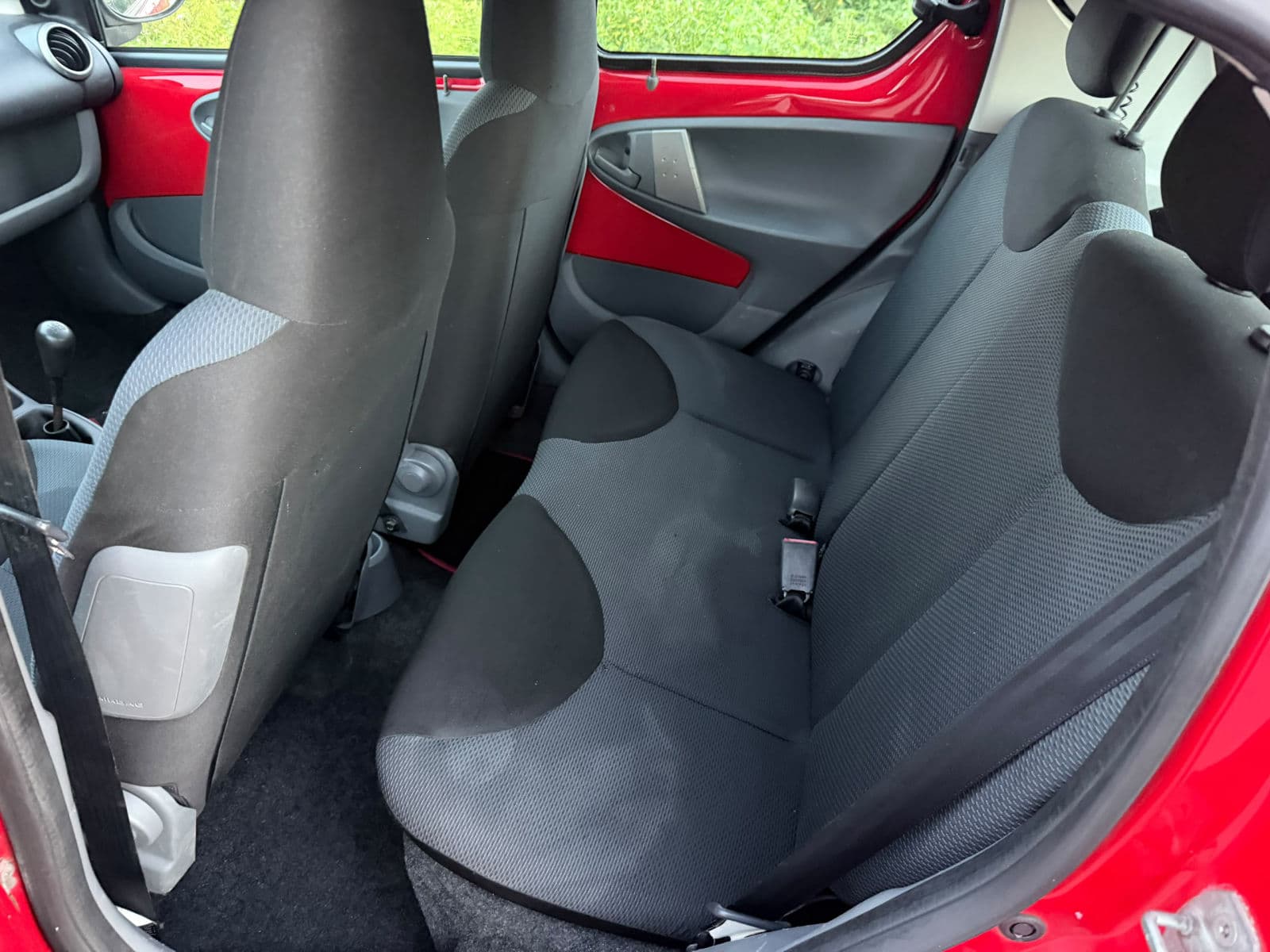 2007 Toyota Aygo Hatchback — photo 3 of 10