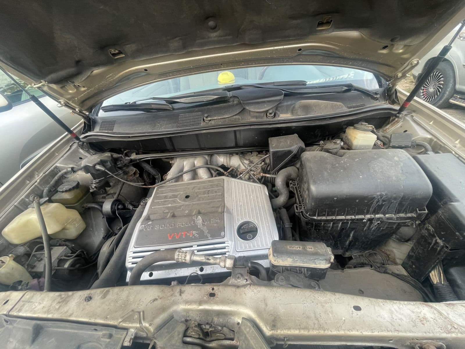 2003 Lexus RX SUV — photo 4 of 5