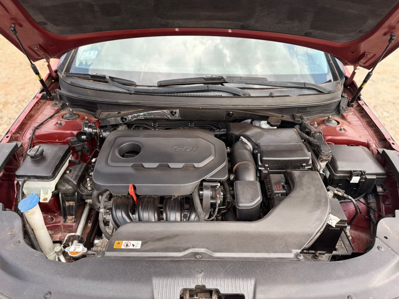 2013 Hyundai Sonata Sedan — photo 2 of 5