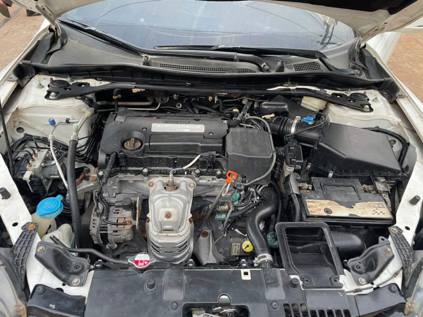 2014 Honda Accord Coupe — photo 5 of 9