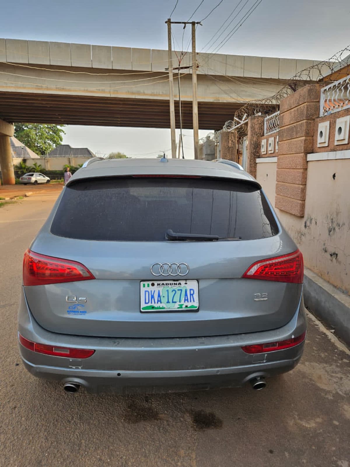 2010 Audi Q5 SUV — photo 7 of 7