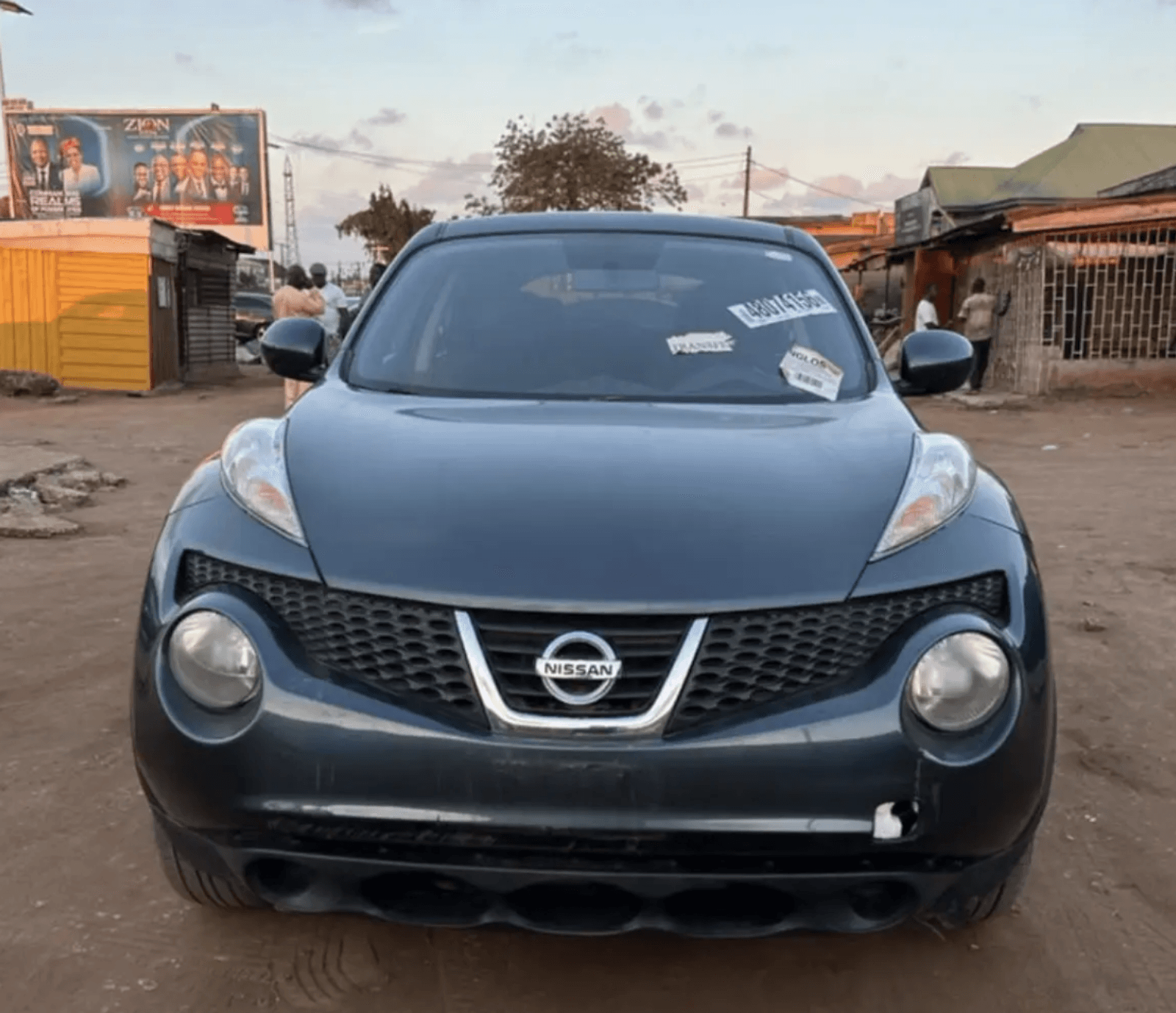 Tokunbo 2013 Nissan Juke (Accident Free) Foreign Used Automatic SUV for Sale in Ipaja, Lagos