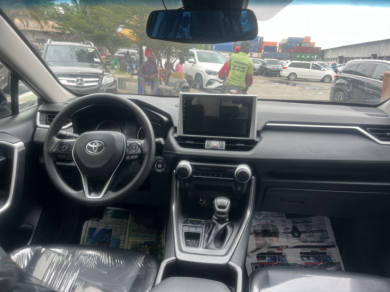 2020 Toyota Rav4 SUV — photo 4 of 8