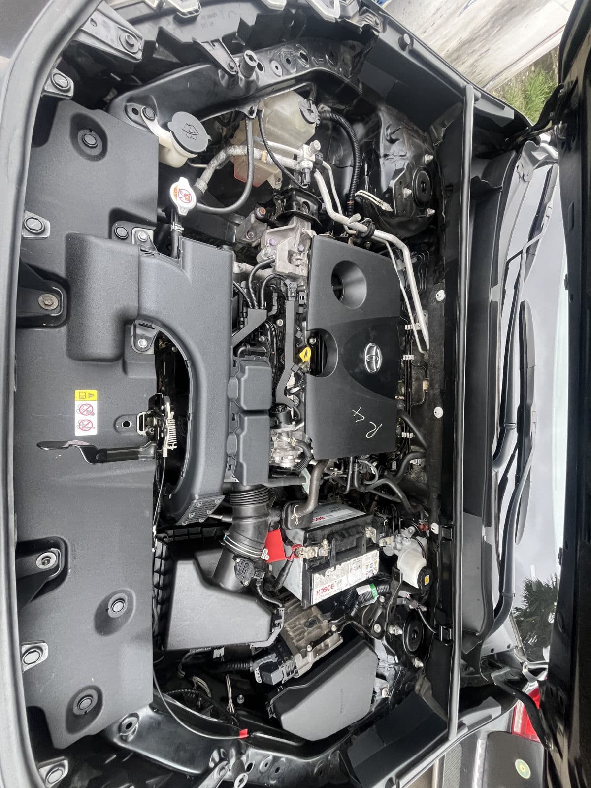 2020 Toyota Rav4 SUV — photo 7 of 8