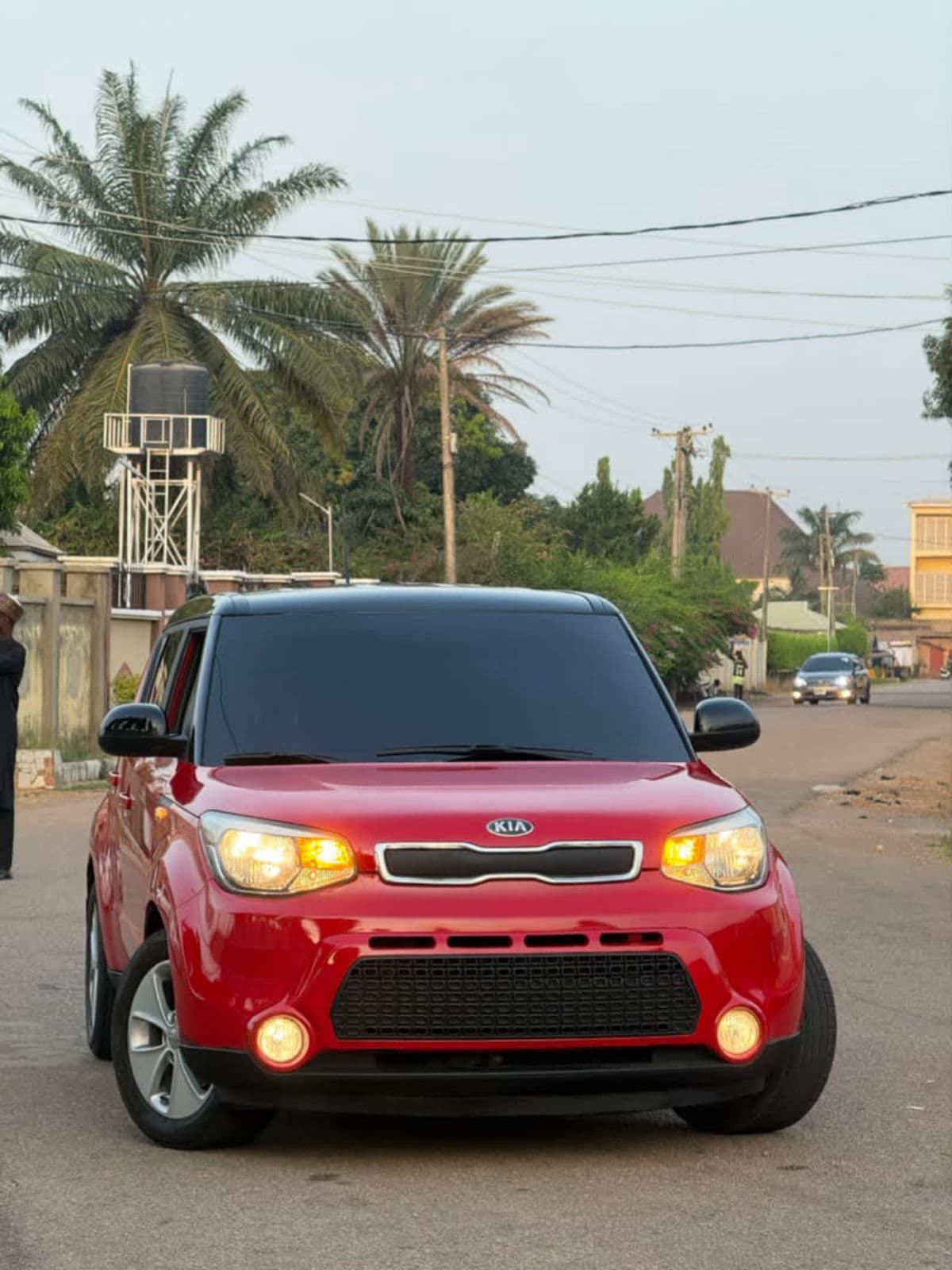 2016 Kia Soul Hatchback — photo 2 of 6