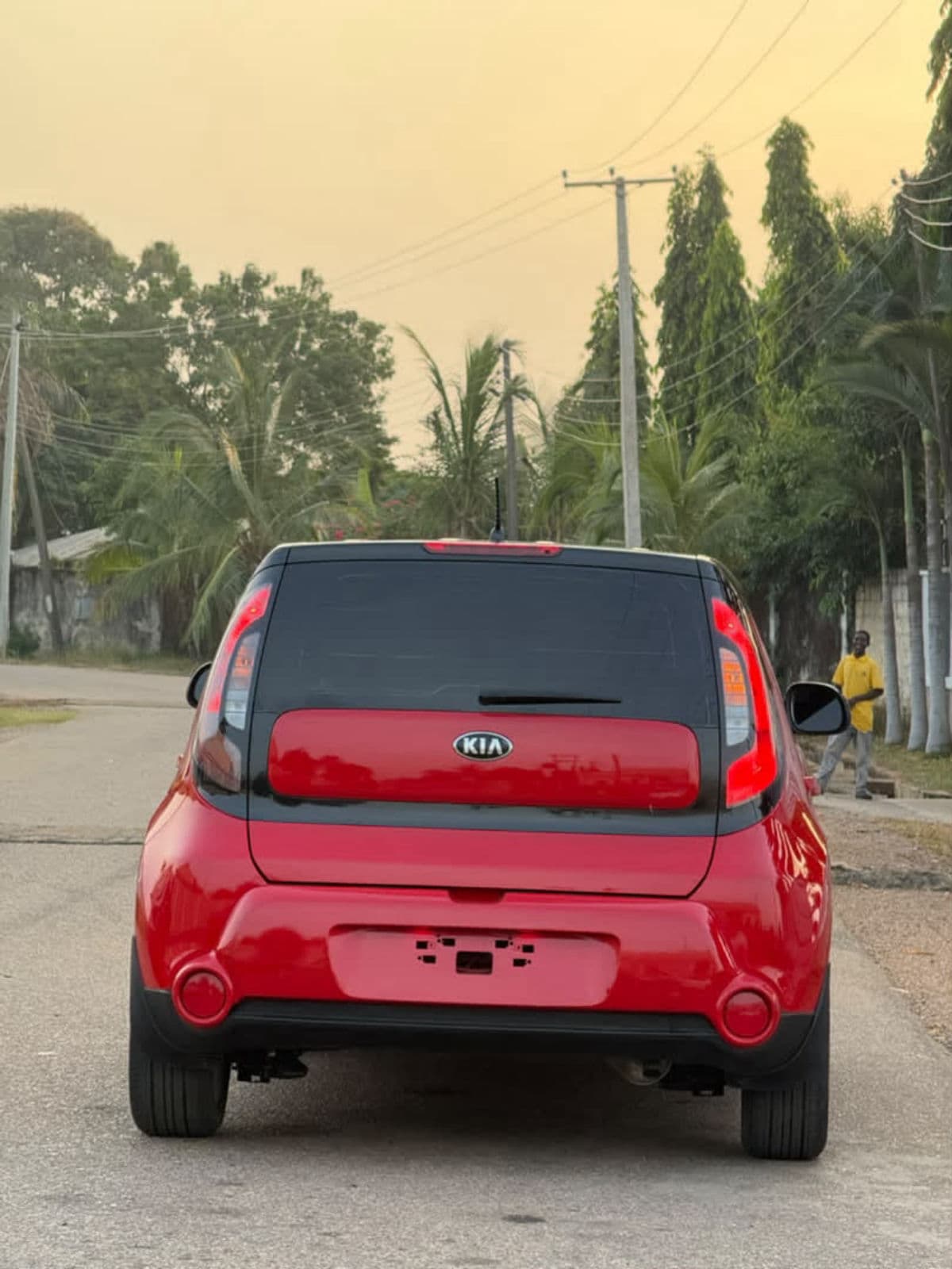 2016 Kia Soul Hatchback — photo 6 of 6