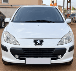 2004 Peugeot 307 Hatchback — for sale in Kaduna