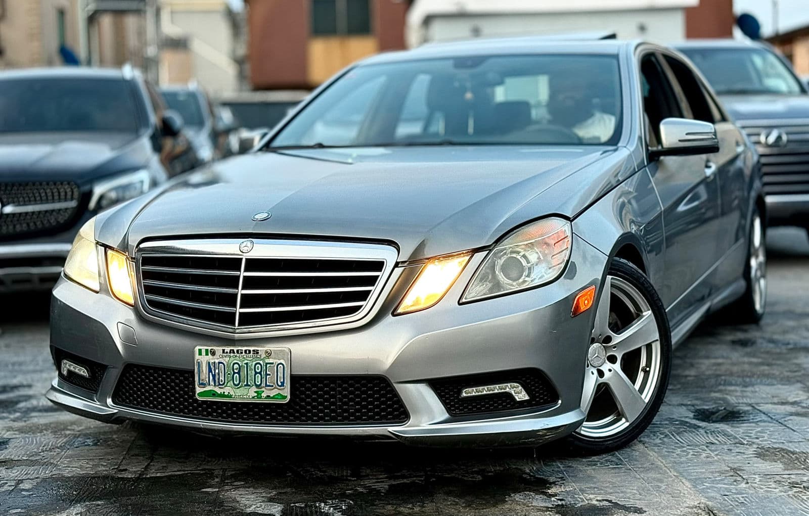 2010 MercedesBenz E350