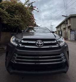 2015 Toyota Highlander SUV — for sale in Surulere Lagos