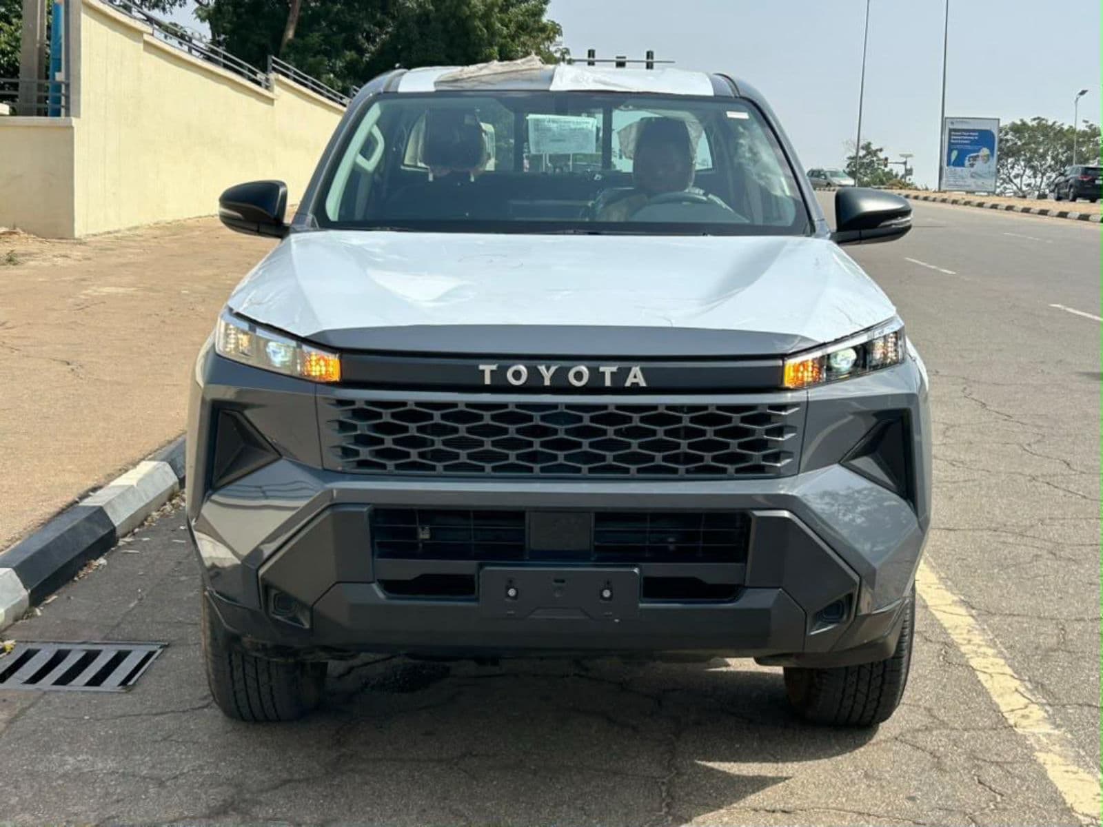 BRAND NEW 2027 TOYOTA HILUX FOR SALE